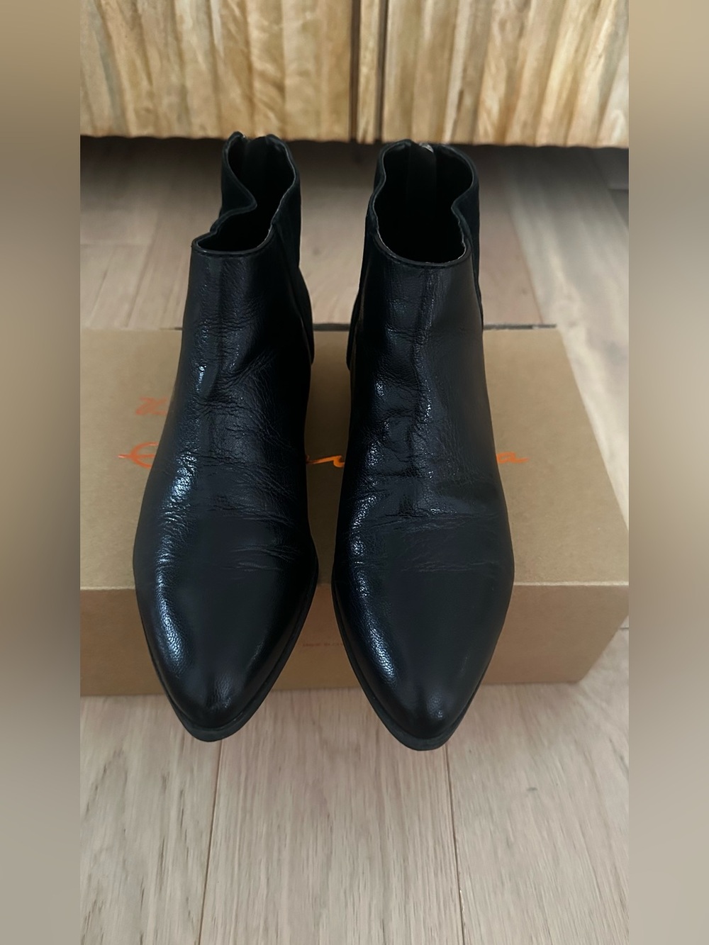 Nine West vintage Chelsea boots size 7